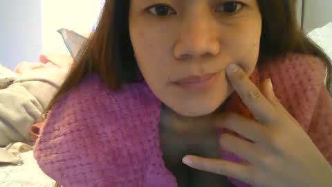 Snapshot of dylene1986 chatting on 06/27/26, 03:00 dylene1986 online show from 06/27/26, 03:00