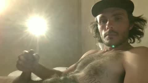 Snapshot of dylp400 chatting on 12/14/24, 11:12 dylp400 online show from 12/14/24, 11:12