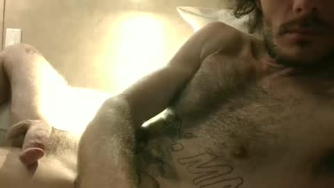 Snapshot of dylp400 chatting on 12/18/24, 11:34 dylp400 online show from 12/18/24, 11:34