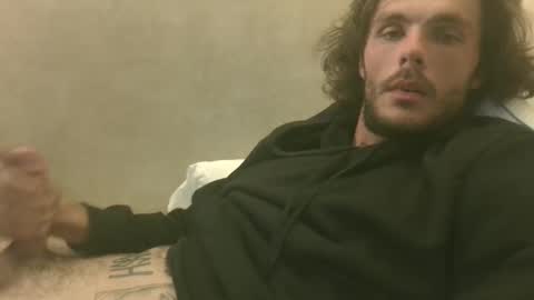 Snapshot of dylp400 chatting on 12/20/24, 09:17 dylp400 online show from 12/20/24, 09:17