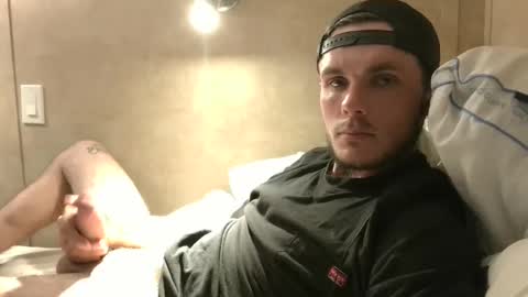 Snapshot of dylp400 chatting on 01/26/25, 06:27 dylp400 online show from 01/26/25, 06:27