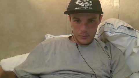 Snapshot of dylp400 chatting on 01/29/25, 08:40 dylp400 online show from 01/29/25, 08:40