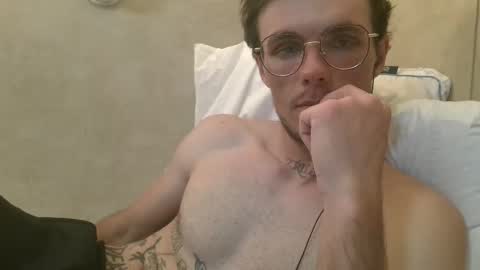 Snapshot of dylp400 chatting on 02/06/25, 08:07 dylp400 online show from 02/06/25, 08:07