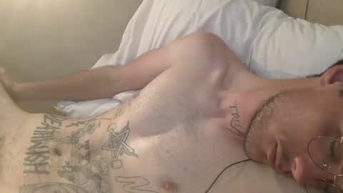 Snapshot of dylp400 chatting on 02/06/25, 11:10 dylp400 online show from 02/06/25, 11:10