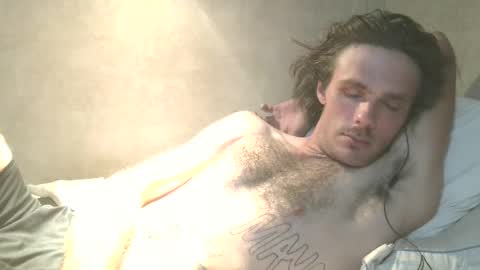 Snapshot of dylp400 chatting on 09/24/25, 05:55 dylp400 online show from 09/24/25, 05:55