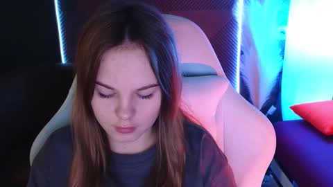 Snapshot of dyna_bae chatting on 09/10/25, 02:00 Dyna online show from 09/10/25, 02:00