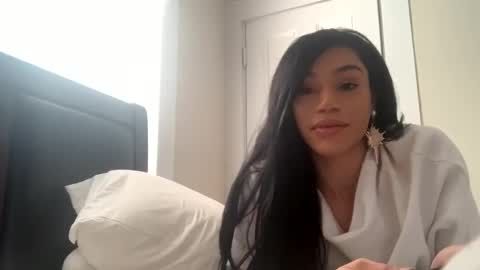 Snapshot of dynasty313 chatting on 01/25/25, 05:19 Dynasty online show from 01/25/25, 05:19