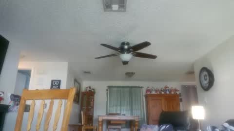 Snapshot of dzznutzzz chatting on 10/07/25, 03:20 dzznutzzz online show from 10/07/25, 03:20