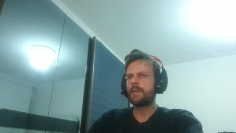 Snapshot of eaglecrm chatting on 01/06/25, 12:27 eaglecrm online show from 01/06/25, 12:27