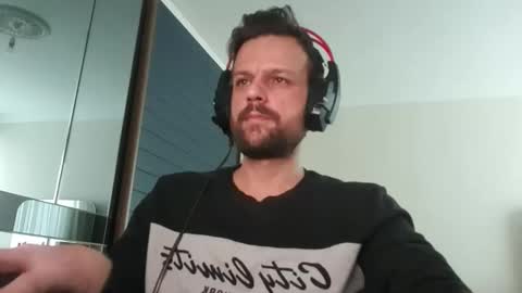 Snapshot of eaglecrm chatting on 04/04/26, 12:13 eaglecrm online show from 04/04/26, 12:13