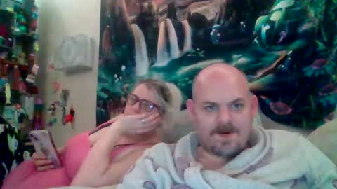 eandr6446 online show from 11/26/25, 03:29