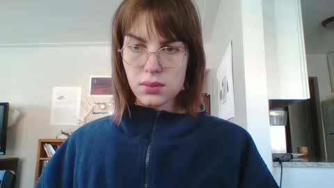 Snapshot of eansoup chatting on 02/20/25, 07:52 soup. online show from 02/20/25, 07:52