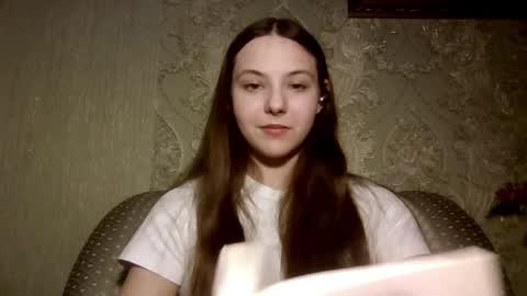 Yuni online show from 03/30/26, 04:30