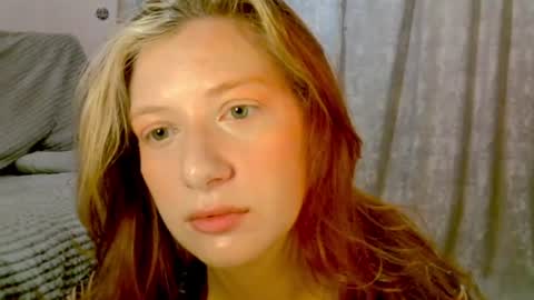 Lily online show from 07/08/26, 07:02