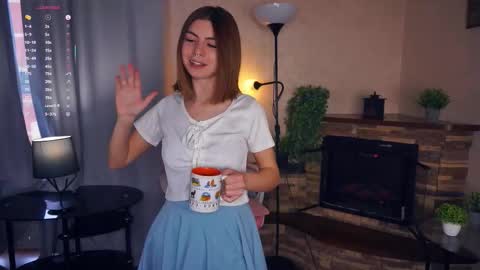 Emma online show from 09/25/25, 05:11