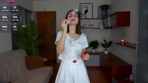 Emma online show from 11/07/25, 06:13