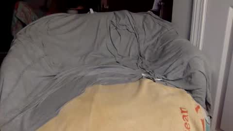 Snapshot of eastcoastirishtwink chatting on 03/10/25, 03:20 Max online show from 03/10/25, 03:20