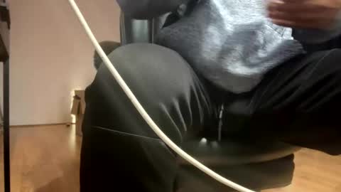 Snapshot of easternjerk chatting on 11/13/25, 12:59 easternjerk online show from 11/13/25, 12:59