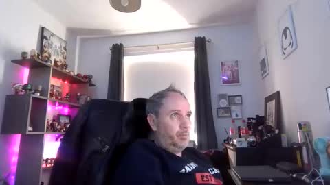 Snapshot of eastmidssoul chatting on 04/16/26, 07:42 eastmidssoul online show from 04/16/26, 07:42