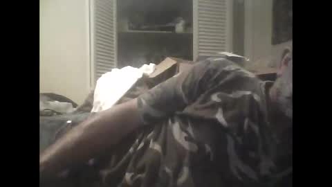 Snapshot of easye4015 chatting on 03/23/26, 09:57 Easye online show from 03/23/26, 09:57