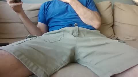 Snapshot of easyfrenchguy chatting on 02/16/26, 01:18 French Guy online show from 02/16/26, 01:18