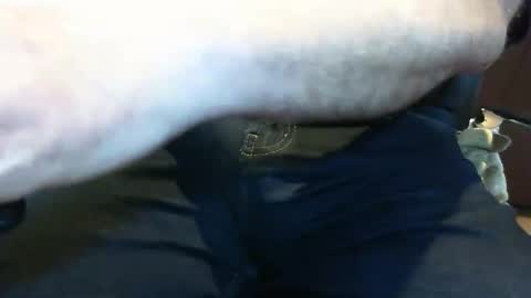 Snapshot of easypeasy62 chatting on 12/04/25, 09:51 easypeasy62 online show from 12/04/25, 09:51