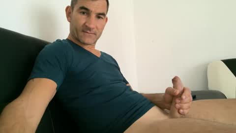 Snapshot of easystyle1 chatting on 05/18/26, 12:55 Andrew online show from 05/18/26, 12:55