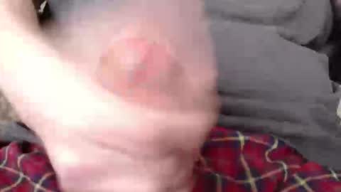 Snapshot of eat_a_peach2 chatting on 04/25/26, 06:27 eat_a_peach2 online show from 04/25/26, 06:27