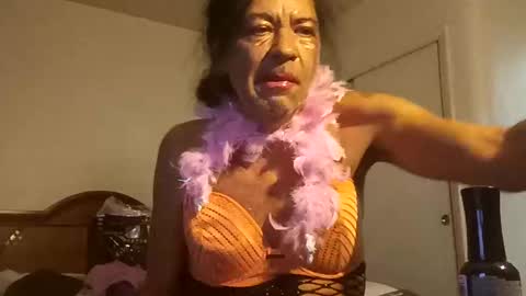 Snapshot of eatallorgasms chatting on 10/24/25, 11:50 eatallorgasms online show from 10/24/25, 11:50