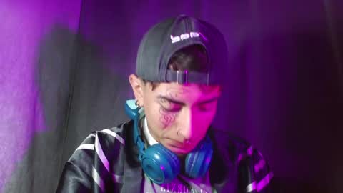 Snapshot of eather_luxury chatting on 01/04/25, 10:24 eather_luxury online show from 01/04/25, 10:24