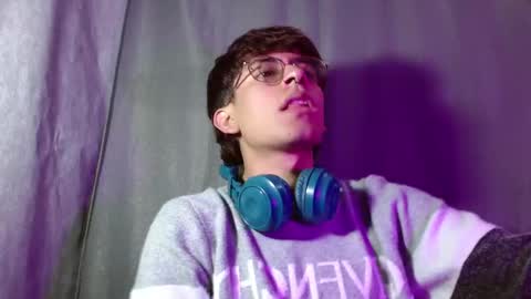 Snapshot of eather_luxury chatting on 01/26/25, 12:58 eather_luxury online show from 01/26/25, 12:58