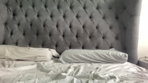 Nadia Ferreira  online show from 12/03/24, 09:33