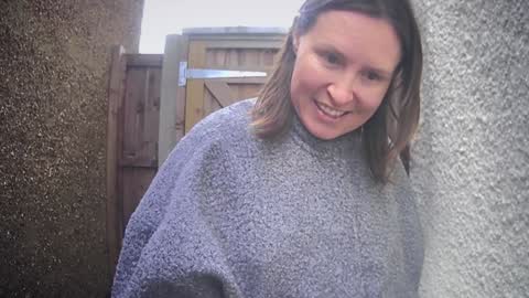 Snapshot of eatmypie69 chatting on 02/09/26, 10:19 Nadia Ferreira online show from 02/09/26, 10:19