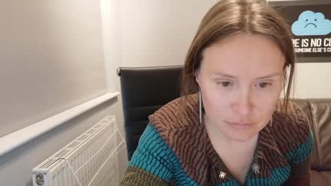 Snapshot of eatmypie69 chatting on 04/05/26, 07:55 Nadia Ferreira online show from 04/05/26, 07:55