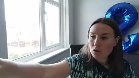 Nadia Ferreira  online show from 05/12/26, 10:45
