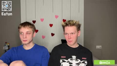 Snapshot of eaton_ chatting on 03/08/26, 04:44 eaton_ online show from 03/08/26, 04:44