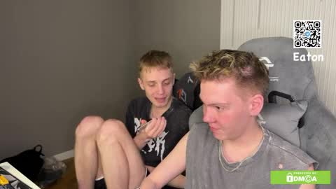 Snapshot of eaton_ chatting on 04/10/26, 02:22 eaton_ online show from 04/10/26, 02:22