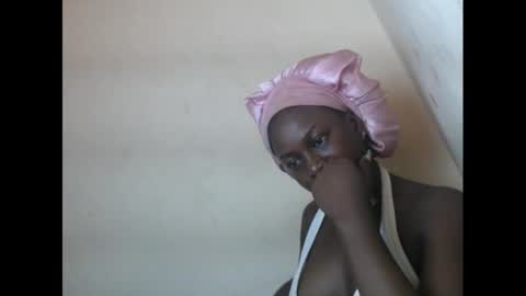 Snapshot of eatuupx chatting on 01/06/25, 06:41 eatuupx online show from 01/06/25, 06:41