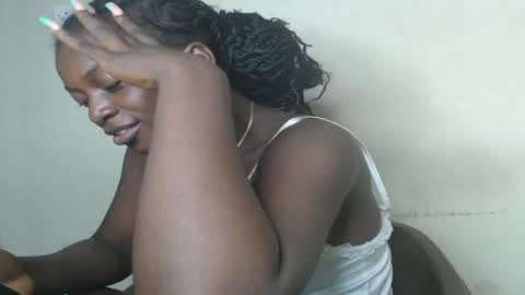 Snapshot of eatuupx chatting on 01/20/25, 07:04 eatuupx online show from 01/20/25, 07:04