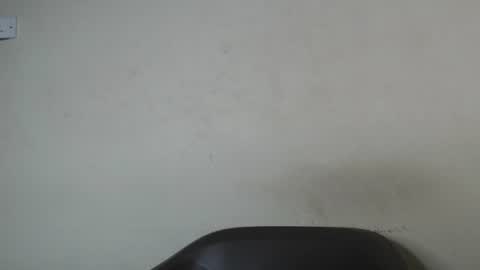 Snapshot of eatuupx chatting on 01/23/25, 10:32 eatuupx online show from 01/23/25, 10:32