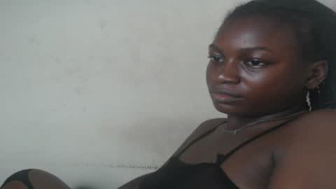 Snapshot of eatuupx chatting on 01/30/25, 04:16 eatuupx online show from 01/30/25, 04:16