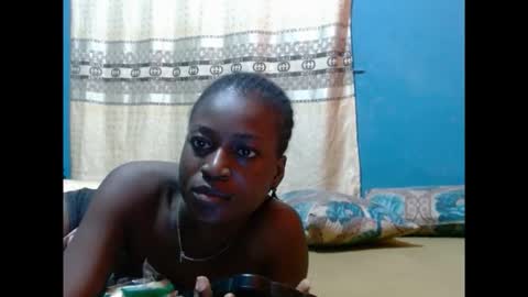 Snapshot of eatuupx chatting on 09/21/25, 10:55 eatuupx online show from 09/21/25, 10:55