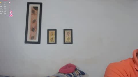 Laraand Drake online show from 01/13/25, 07:43