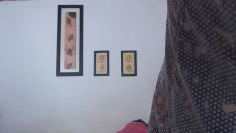 Laraand Drake online show from 10/01/25, 06:19