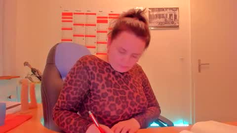 Snapshot of ebikon24 chatting on 03/19/26, 10:03 ebikon24 online show from 03/19/26, 10:03