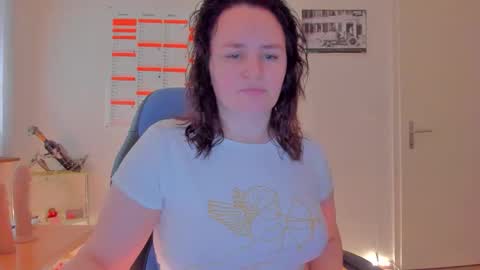Snapshot of ebikon24 chatting on 04/02/26, 08:23 ebikon24 online show from 04/02/26, 08:23