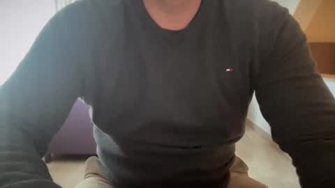 ebnk15 online show from 02/19/25, 06:55