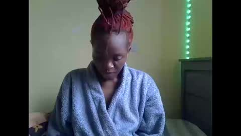 eboniana online show from 05/12/26, 08:11