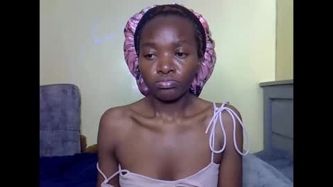 Snapshot of eboniana chatting on 06/07/26, 04:38 eboniana online show from 06/07/26, 04:38