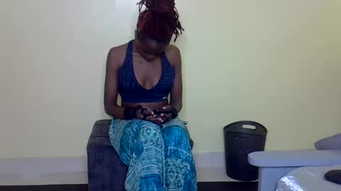 Snapshot of eboniana chatting on 06/12/26, 05:34 eboniana online show from 06/12/26, 05:34